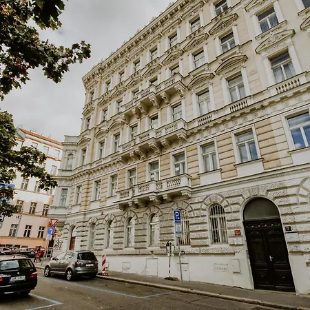 Dream Blue In Centrewenceslas Sq In Walk Apartamento *